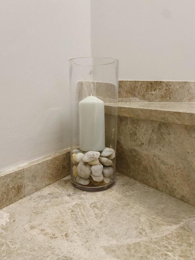 2 La Casa De Marilo Quarto em Acomodações Particulares Tomares