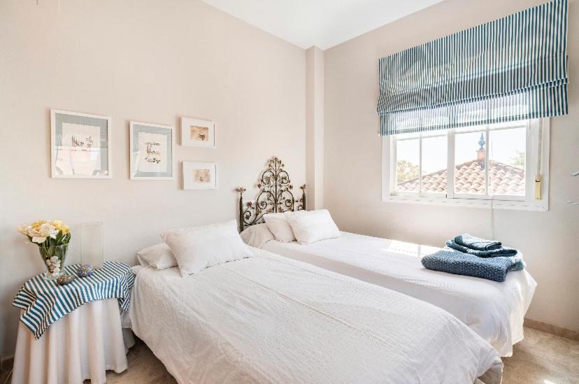2 La Casa De Marilo Quarto em Acomodações Particulares Tomares